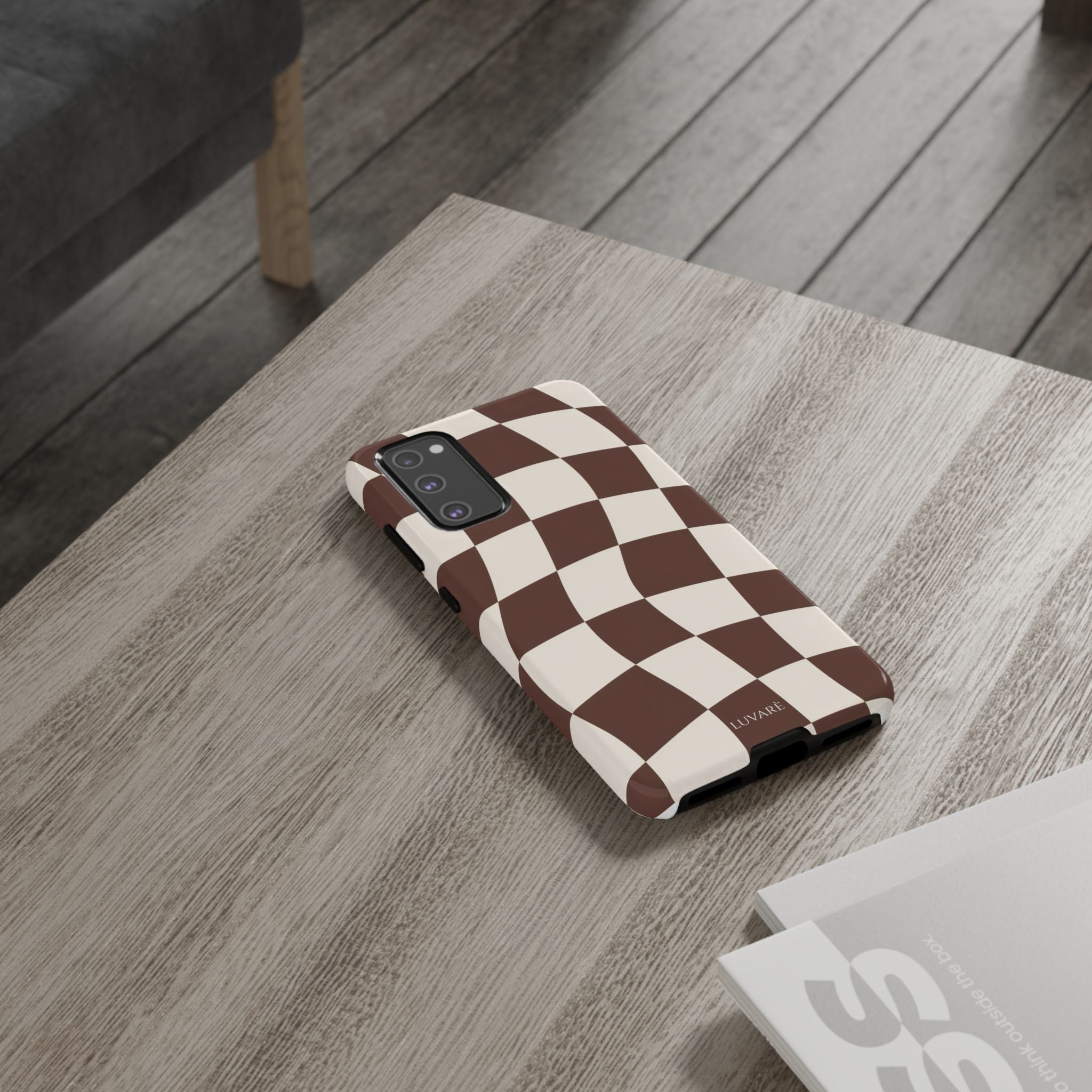 Brown Wavy Checkerboard Case