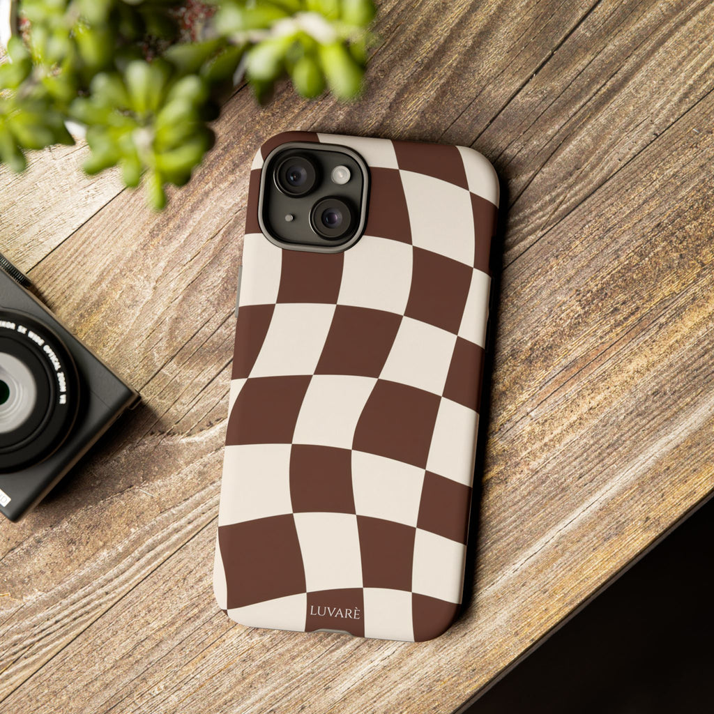 Brown Wavy Checkerboard Case