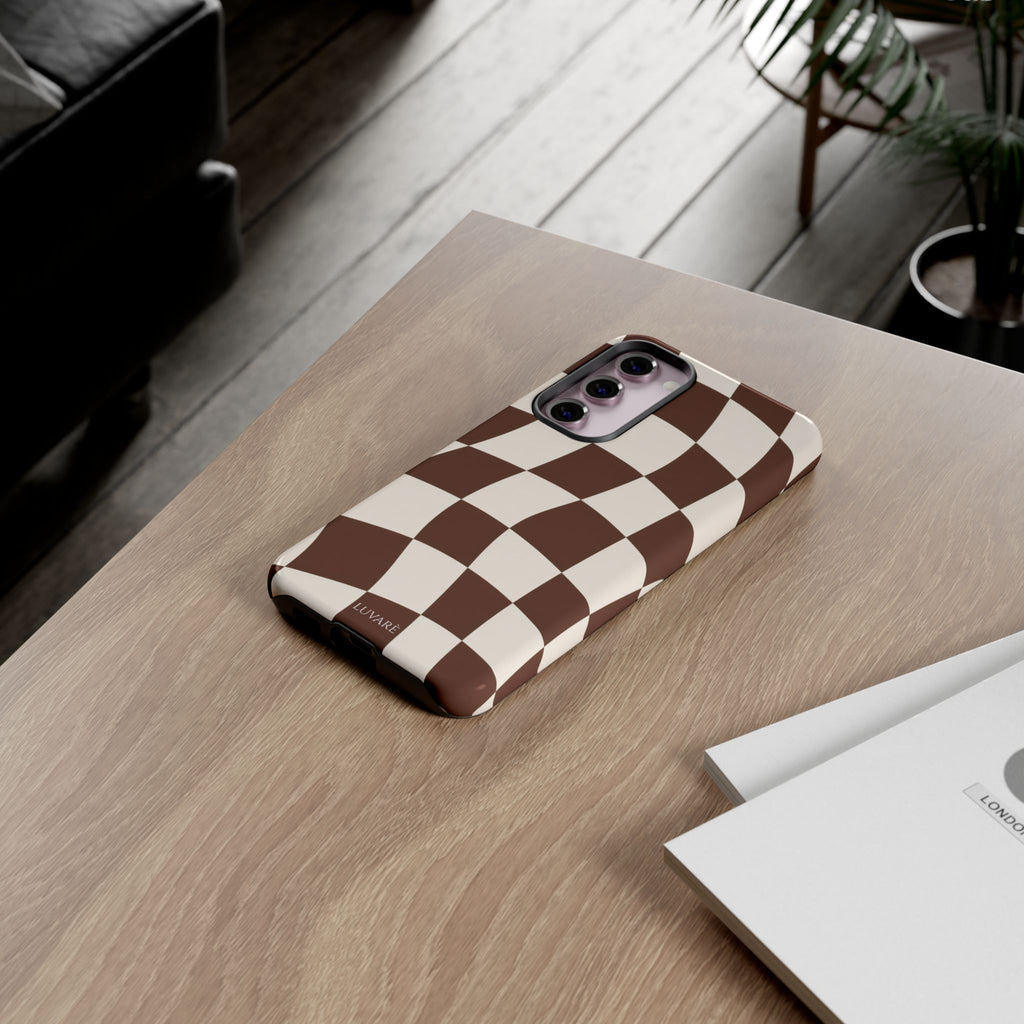 Brown Wavy Checkerboard Case