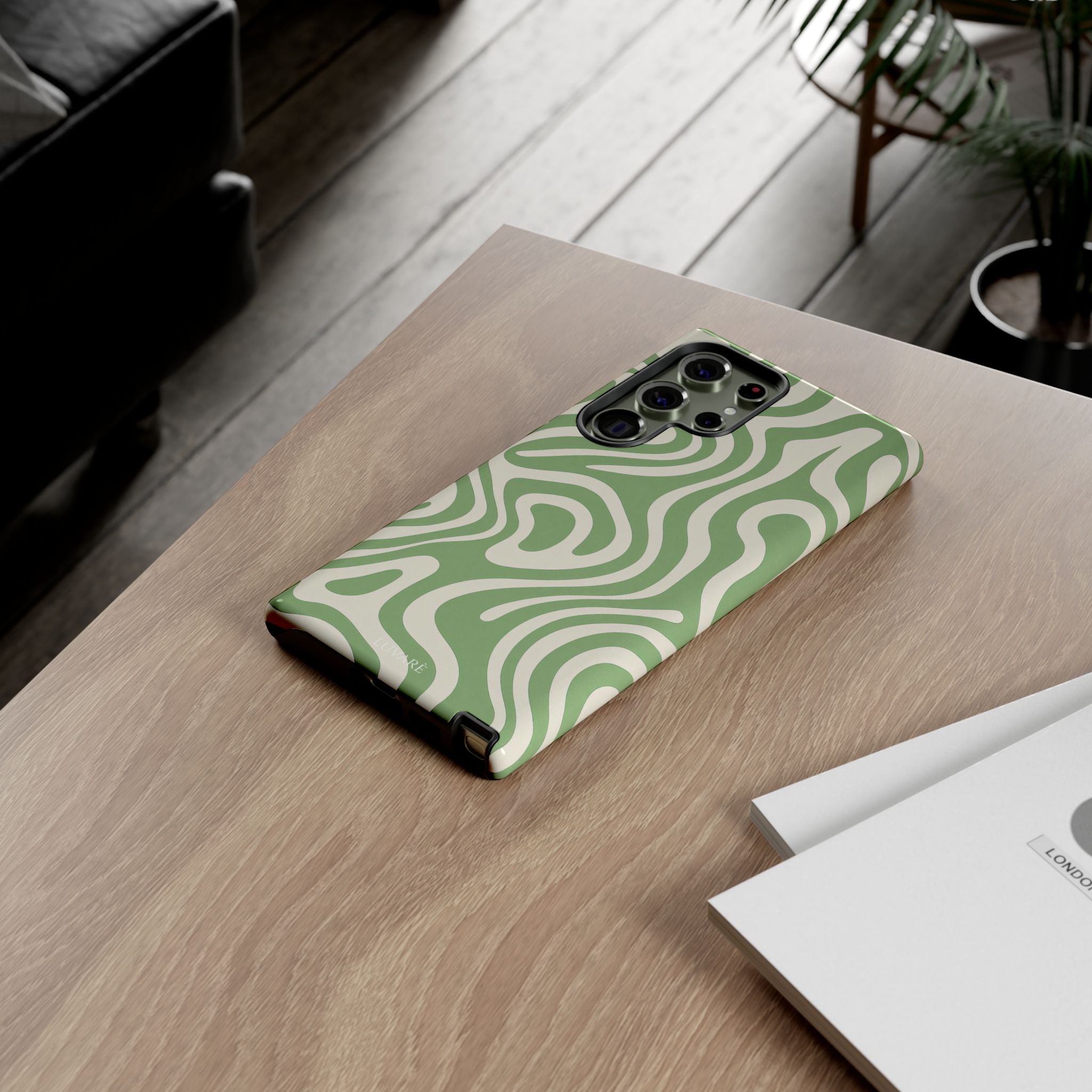 Abstract Green Swirl Phone Case