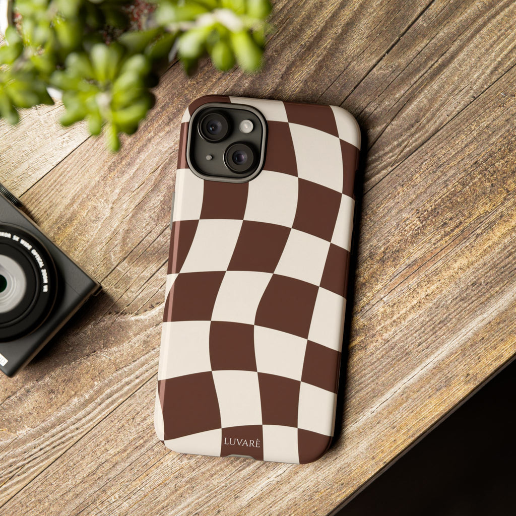 Brown Wavy Checkerboard Case