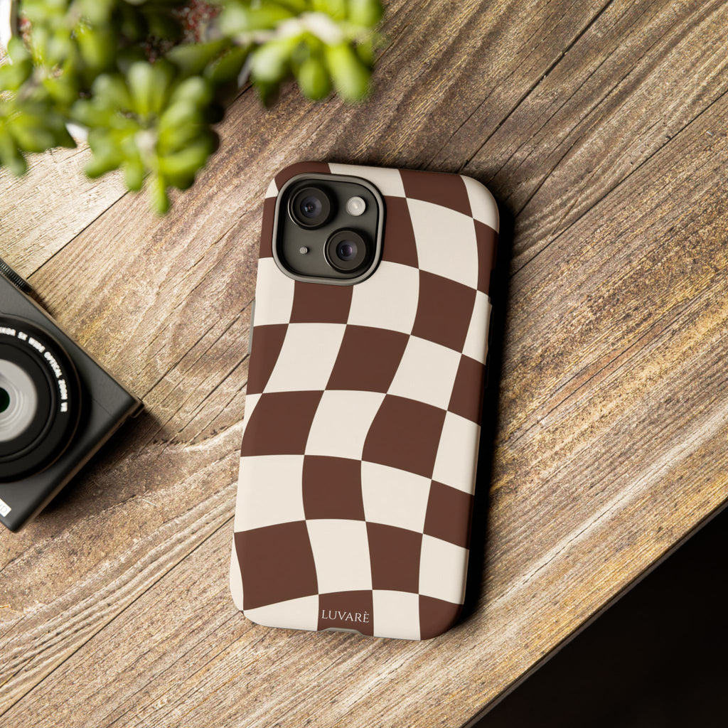 Brown Wavy Checkerboard Case