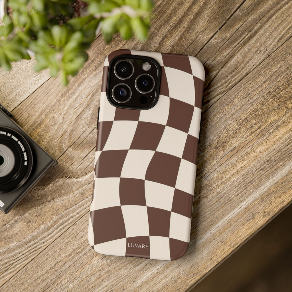 Brown Wavy Checkerboard Case