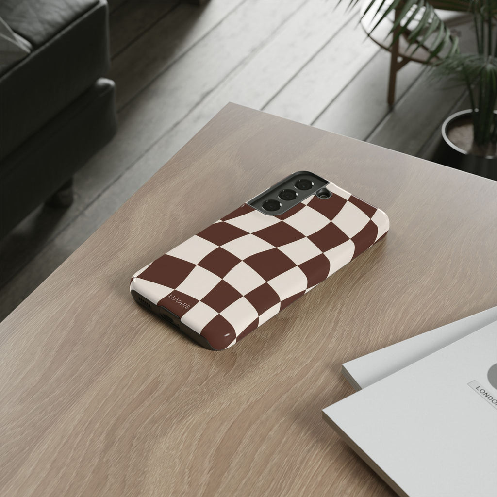 Brown Wavy Checkerboard Case